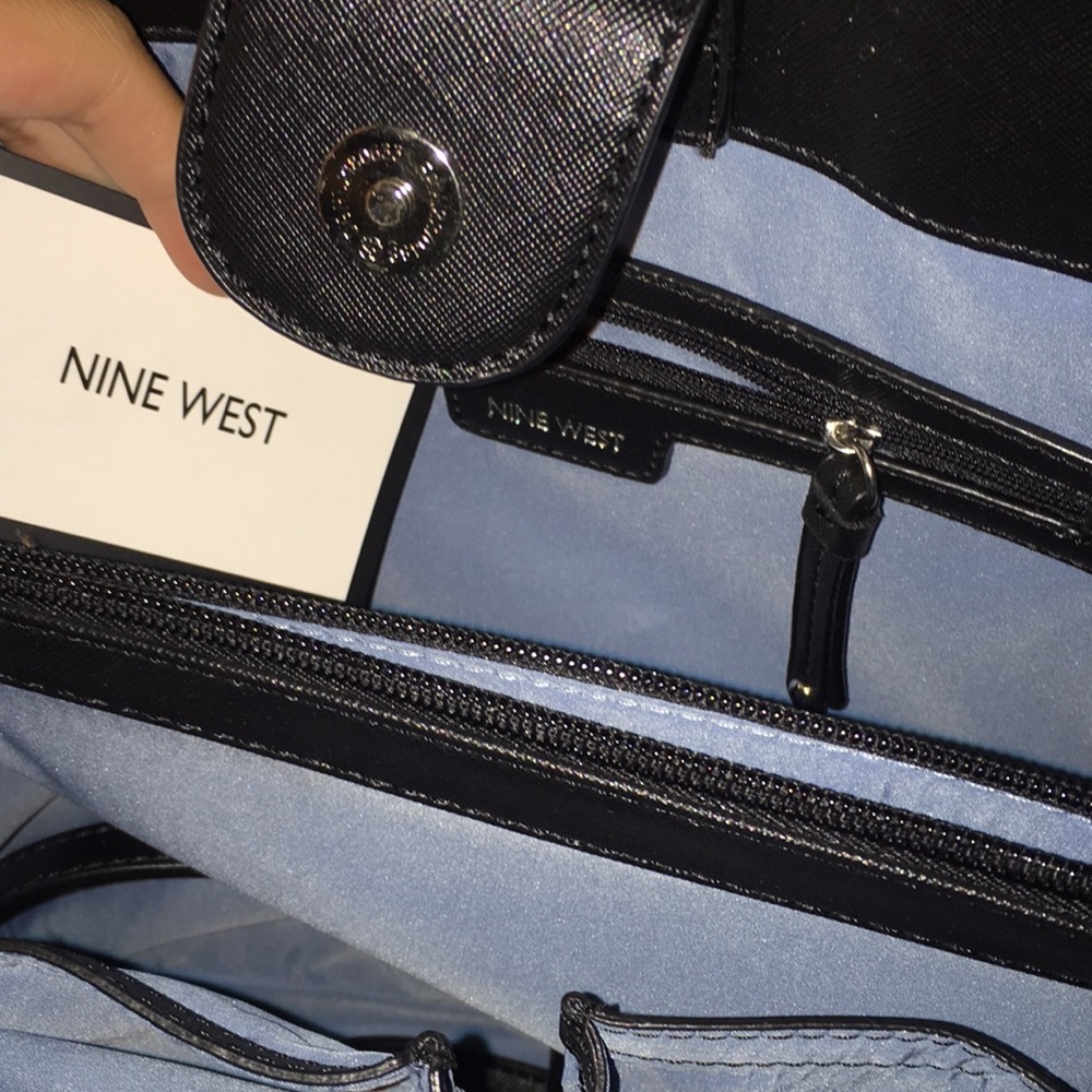 Nine West double handle shoulder bag - Picture 4 of 4